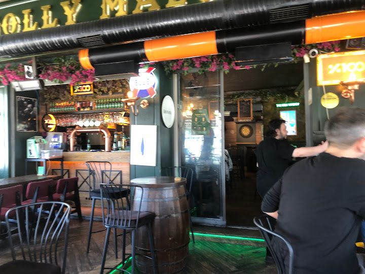 Molly malone's bostanlı