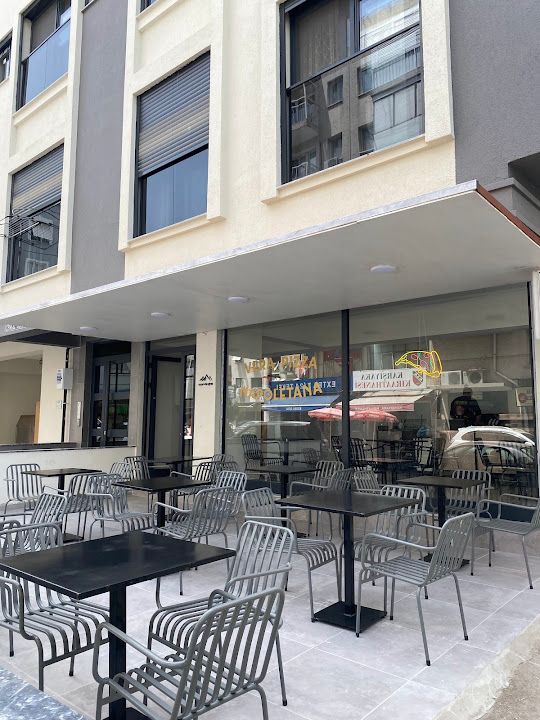 Montagna pizzeria