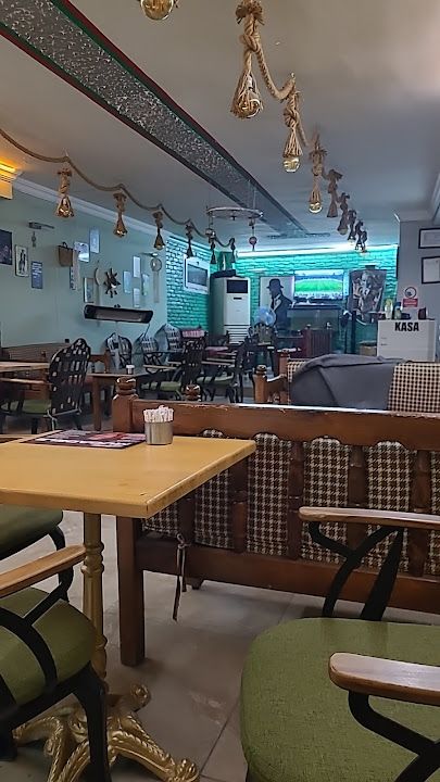 Peyas Cafe &