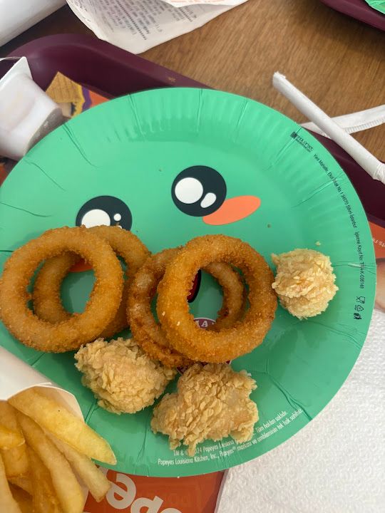 Popeyes - Karşıyaka Çarşı