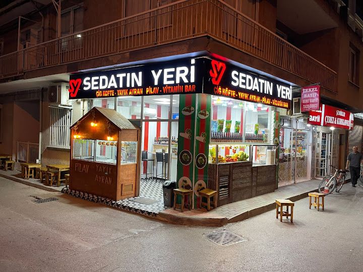 Sedatın yeri.. pilav. cigköfte. yayık. ayran