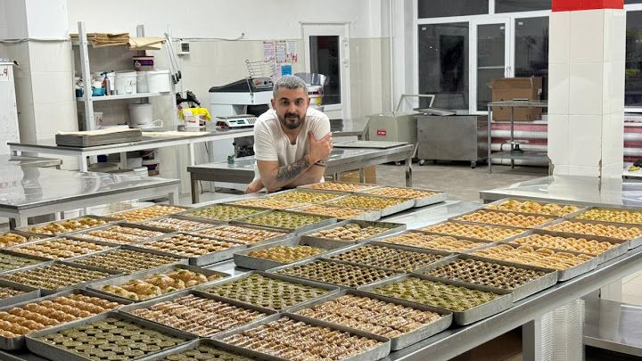 Tatlıcızade İzmir Gaziantepli İsmail Usta