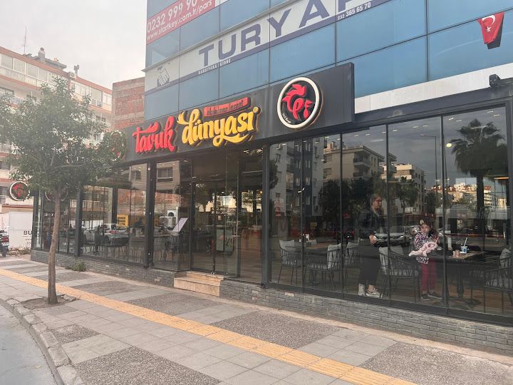 Tavuk dünyası izmir girne bulvarı