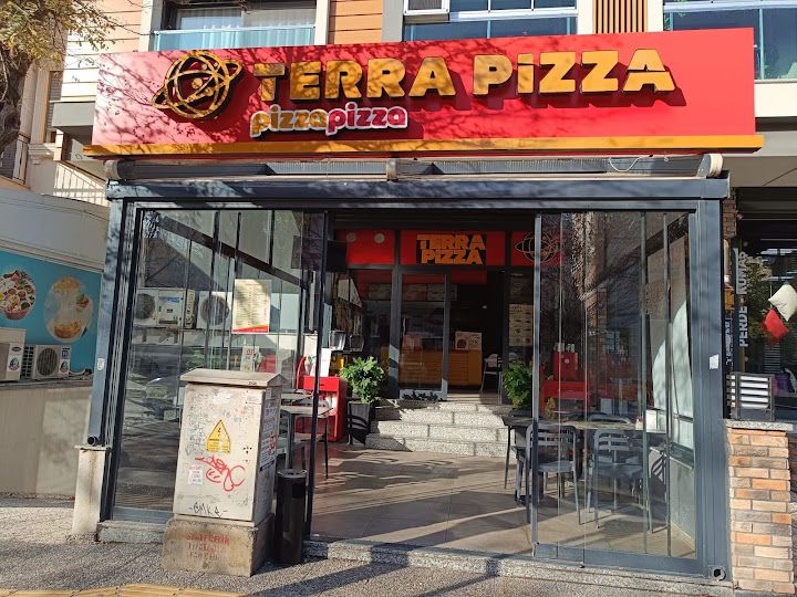Terra pizza - karşıyaka bostanlı
