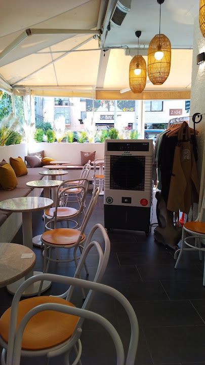 The Palm Coffee Shop