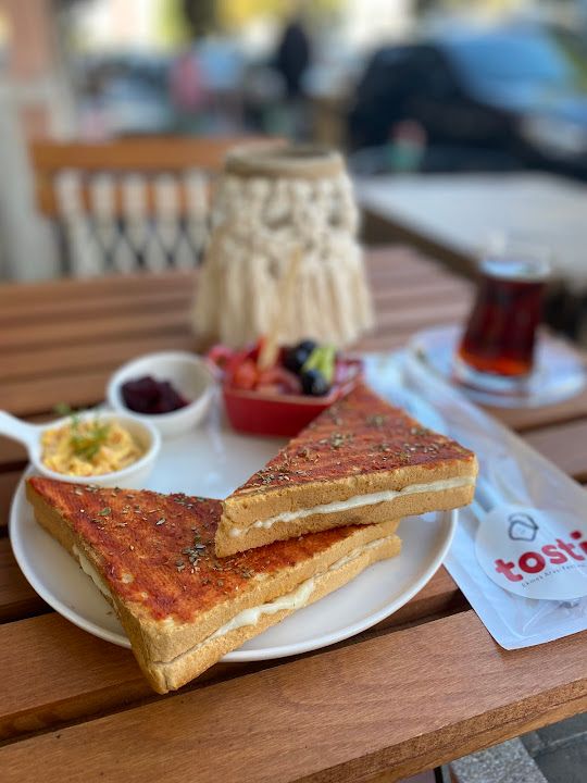 Tosti Bostanlı