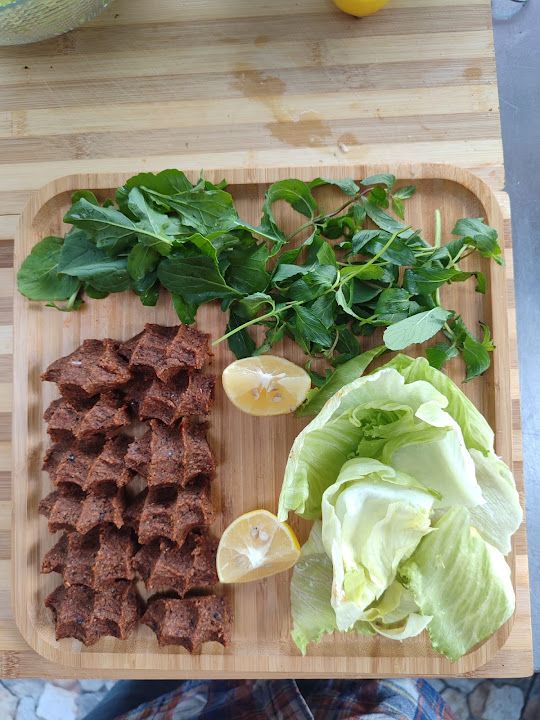 Yoguran Adam El Yapımı Çiğköfte