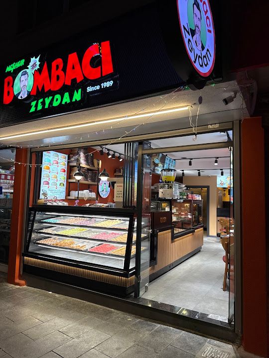 Zeydan Bombacı