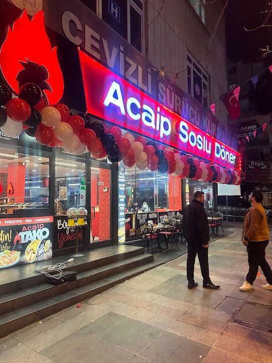 Acaip Soslu Döner Cevizli