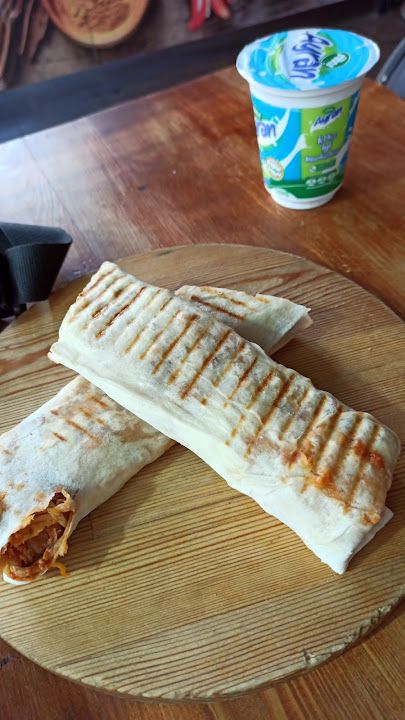 Bey Sofrası Kebap Döner Pide Çorba Salonu