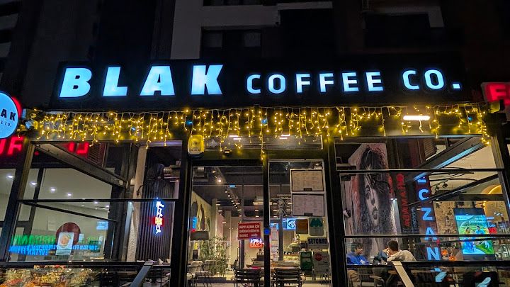 BLAK Coffee Co. Yakacık