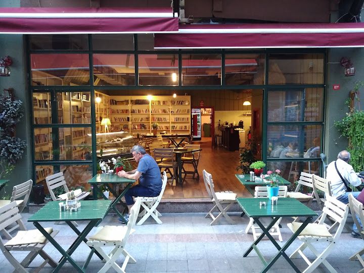 İkinci Kat Kafe