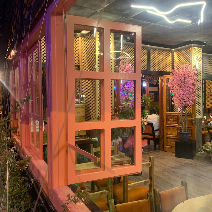 Minder Cafe Patisserie