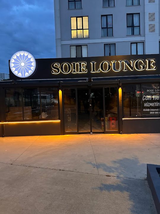 Soie Lounge