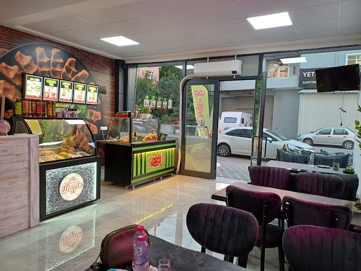 Kartepe Waffle & Kumpir