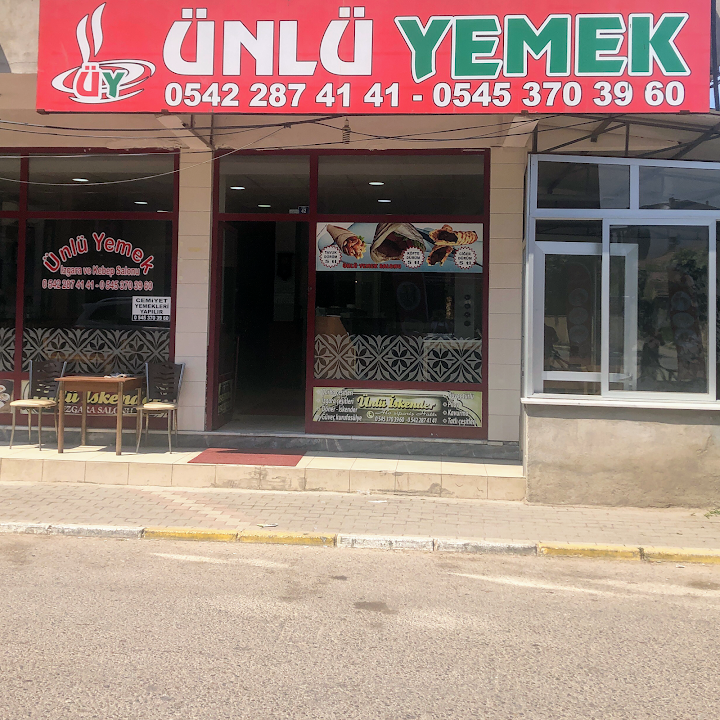Ünlü yemek