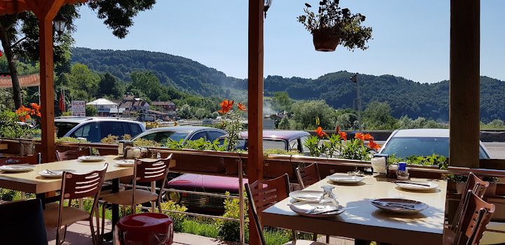 Kuru'nun Yeri Et Mangal Izgara