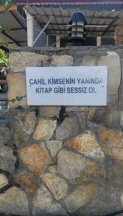 Çınar Altı Kavesi