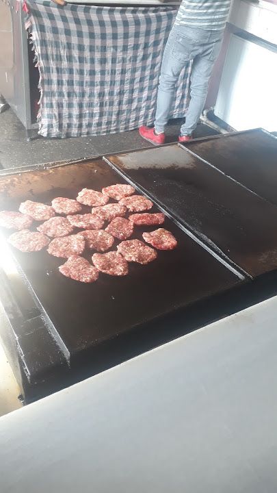 Bayram Usta Köfte Salonu