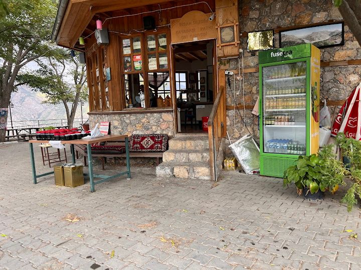 Kaya Başı Tesisleri Apçaga Köyü