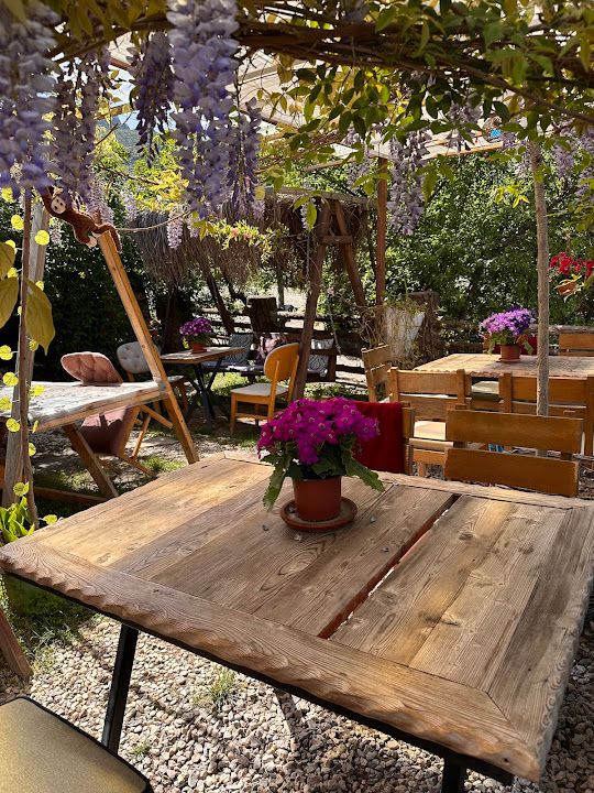 Boutique cafe restaurant nazarköy