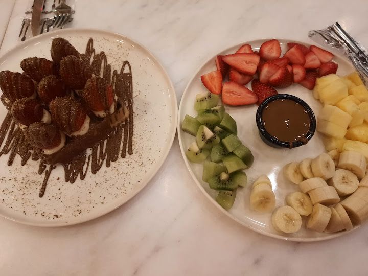 Tokyo waffle & kumpir kemalpaşa