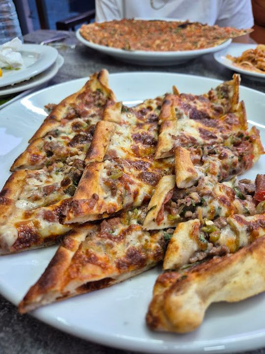 Yıldızlar Restoran Çorba, Pide Kebap Lahmacun & Catering