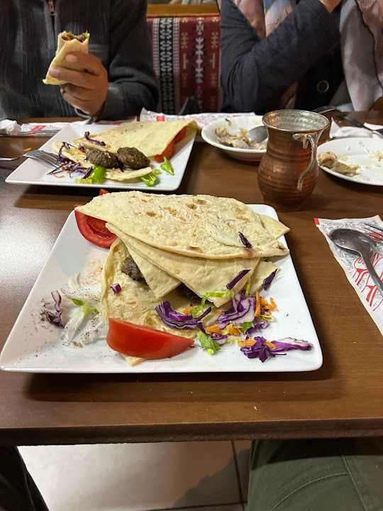 Yıldırım Ciğer Kebap Pide
