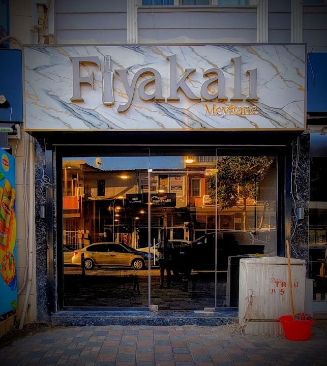 Fiyakalı meyhane