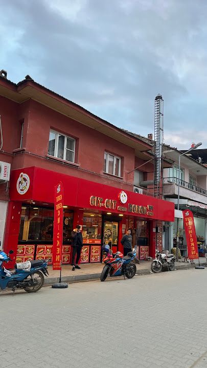 Gıt Gıt Chicken Kiraz Şubesi