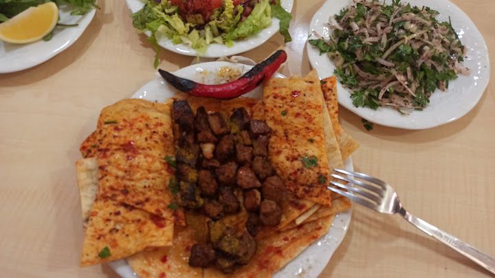 Diler Kardeşler Kebap Salonu
