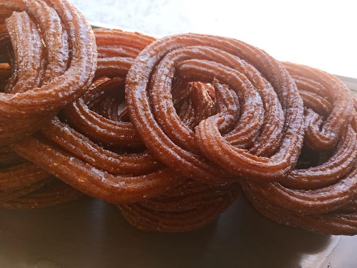 Meşhur İpekyolu Tatlıcısı