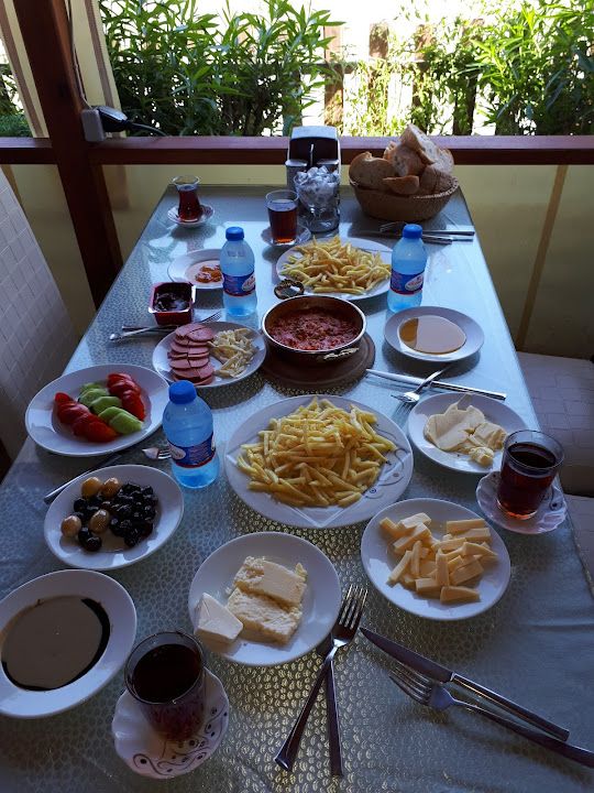Solmaz Cafe Balik Restaurant