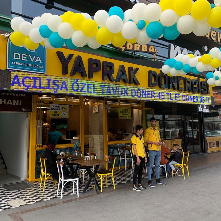Deva Yaprak Dönercisi