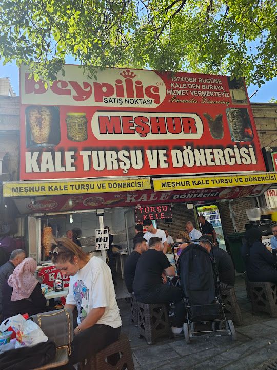 Meşhur kale turşucu dönercisi