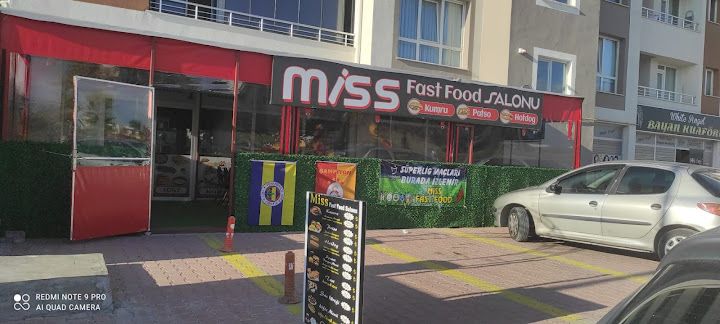 Miss Fast Food