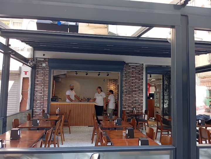 Alsancak Eski Konak Döner