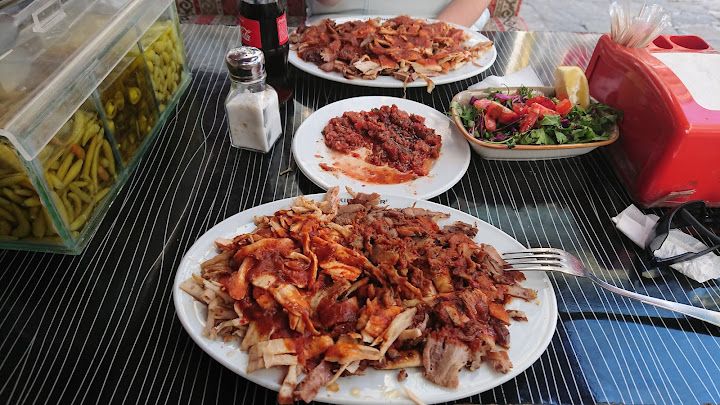 Çarşı Döner