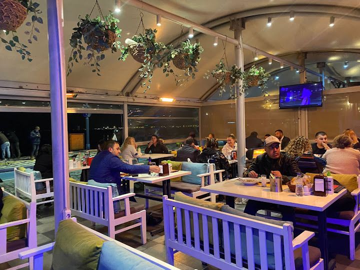 Ege vera cafe & bar restaurant