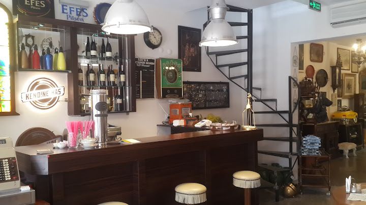 Feraye antika kafe bar