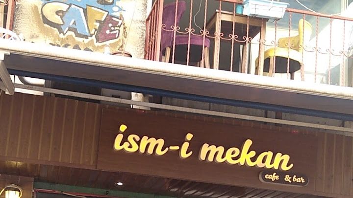İsm-i mekan cafe