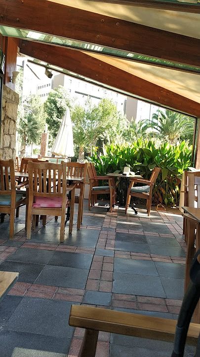 İzbel yengeç kafe