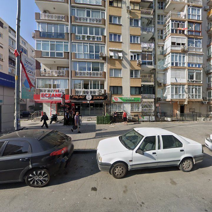 Kahve bahçesi cafe restoran