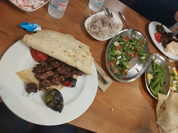 Kavurmacı Kebapçı Hüseyin