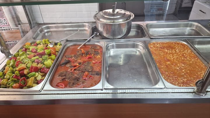 Lazyon lokantası