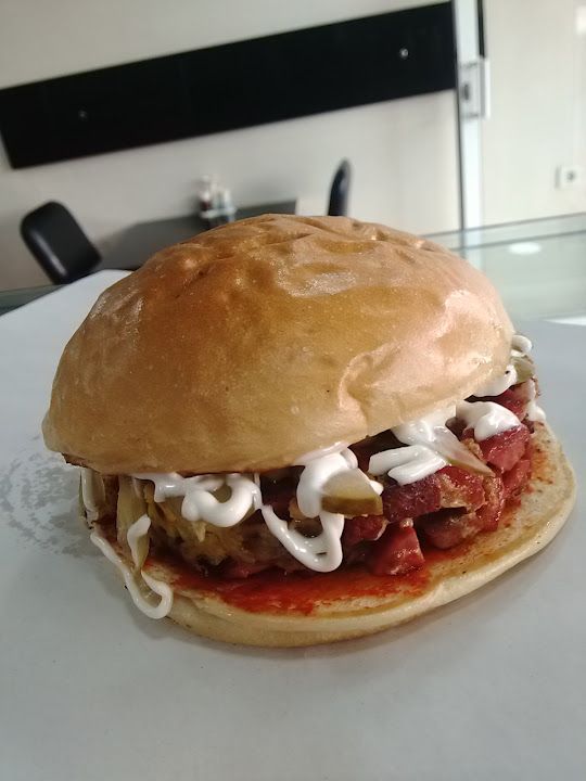 Levent fast food