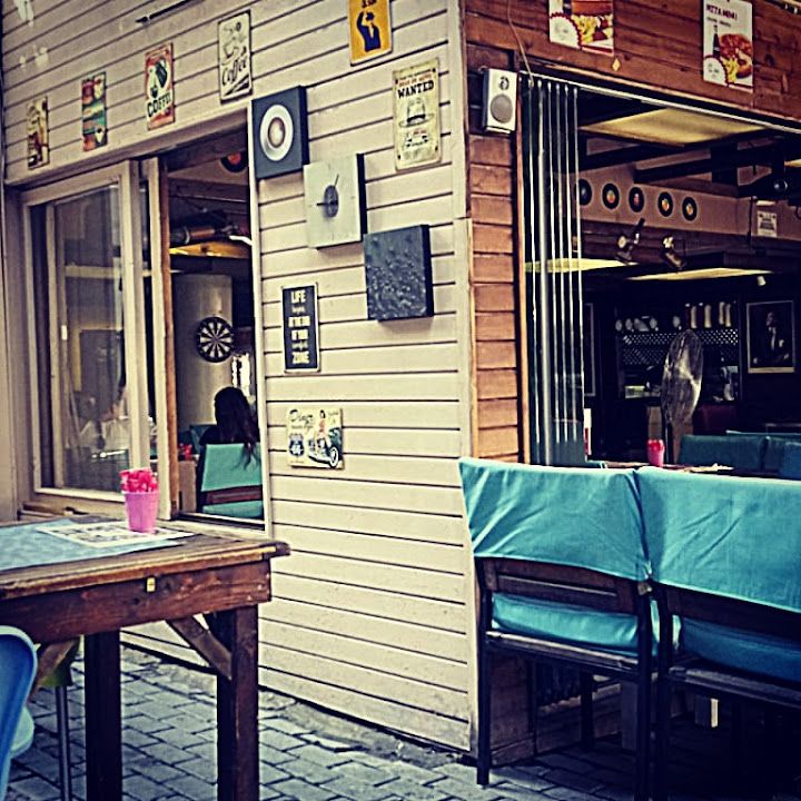 Life cafe