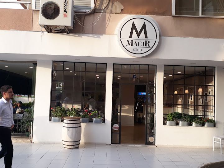 Macır Köfte Göztepe