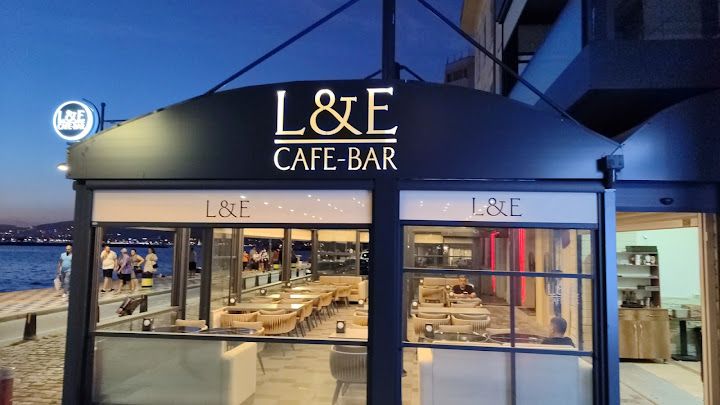 Marina cafe & bar ızmir