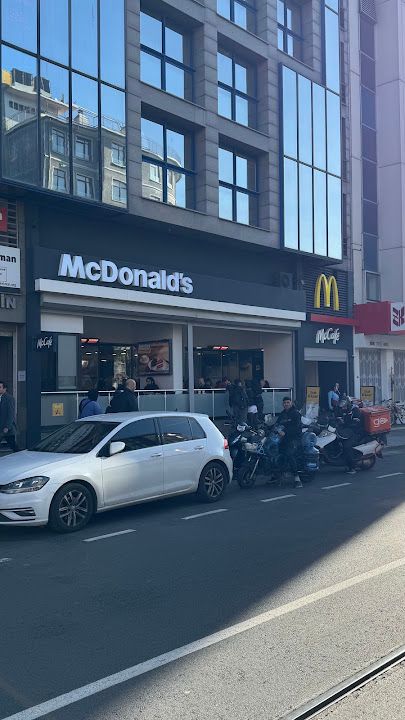 Mcdonald's İzmir Çankaya